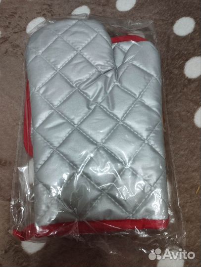 Фартуки рукавички прихватки полотенца новогодние