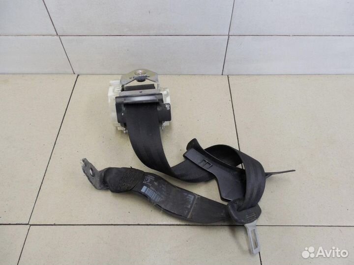 Ремень безопасности Passat B6 2005-2010