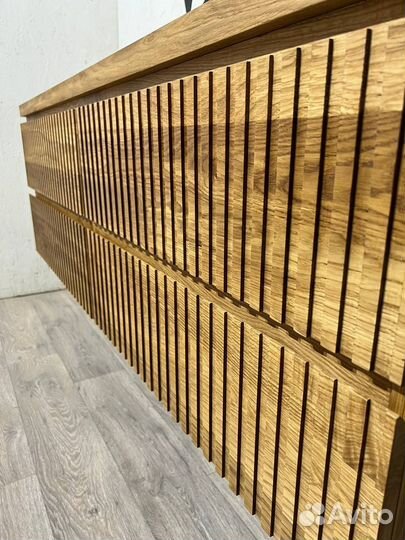 Тумба с рифленым фасадом