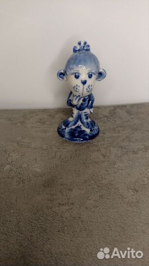 Статуэтка Гжель обезьяна