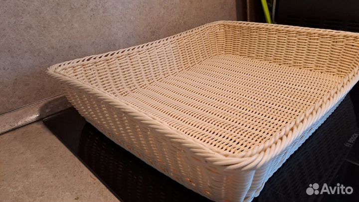 Корзина плетеная