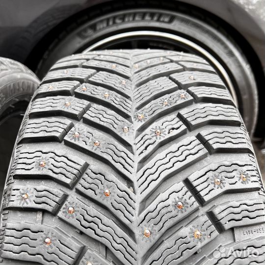 Michelin X-Ice North 4 225/45 R17 94T