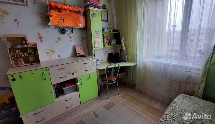 Кровать чердак+ комод+ угловой стол