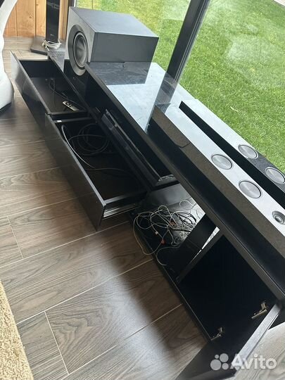 Тумба под телевизор