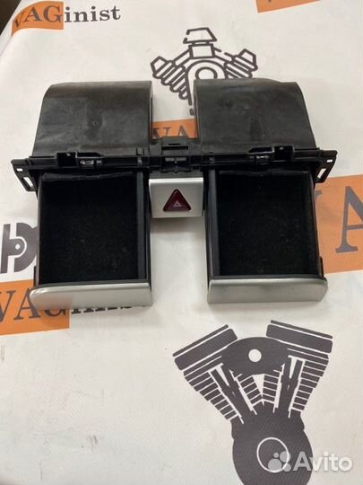 Бардачок Vw Passat CC 3.6 2008