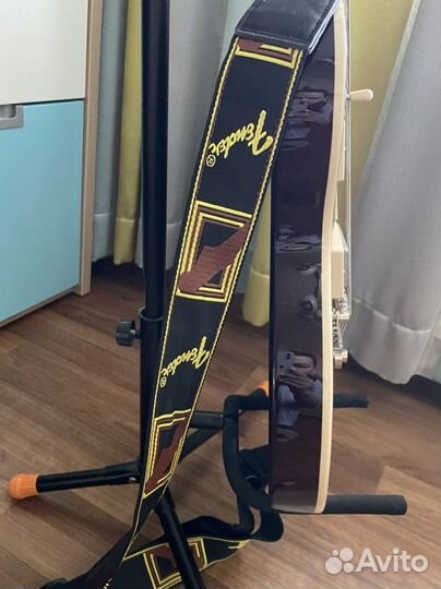 Электрогитара Cort CR200-GT (с ремешком)