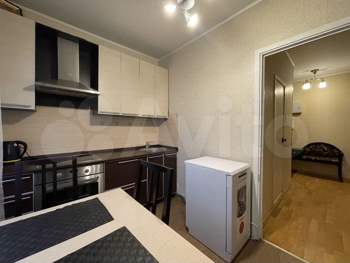 1-к. квартира, 40 м², 9/16 эт.