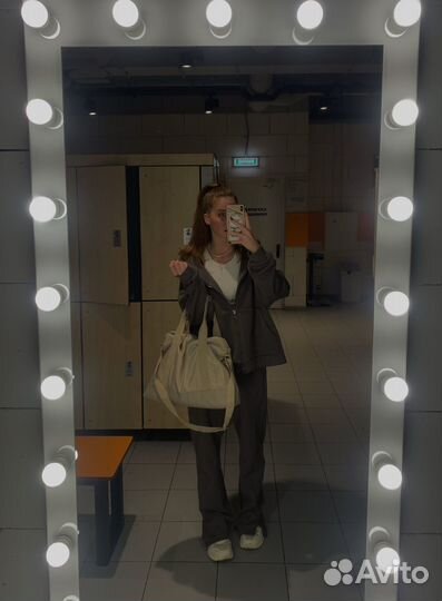 Спортивный костюм женский