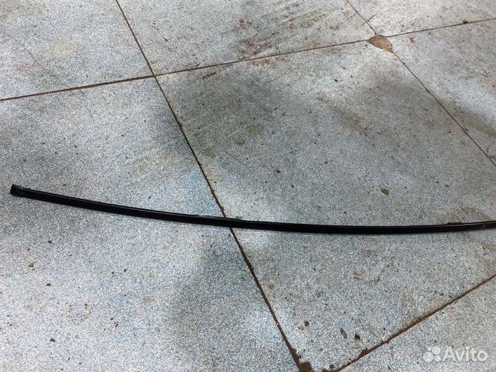 Молдинг крыши передний левый Nissan Teana J32