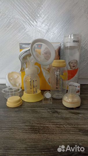 Молокоотсос medela ручной