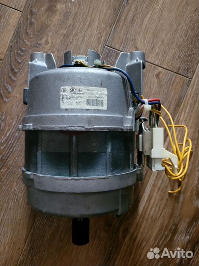 Двигататель стиральной машины