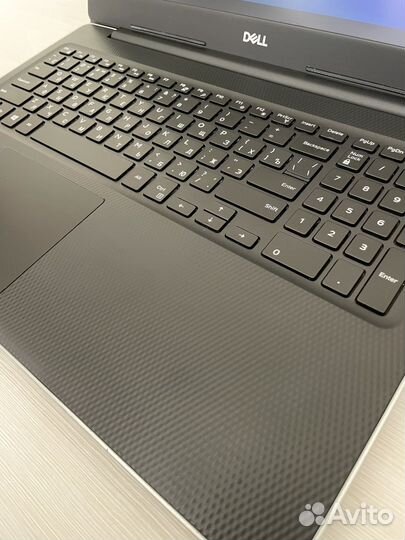 Dell Мощный - Core i3 10gen - SSD - FHD