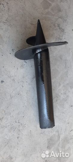 Свая винтовая 89*1510