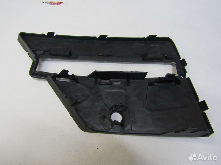 Решетка бампера Mercedes W166 A1668852922