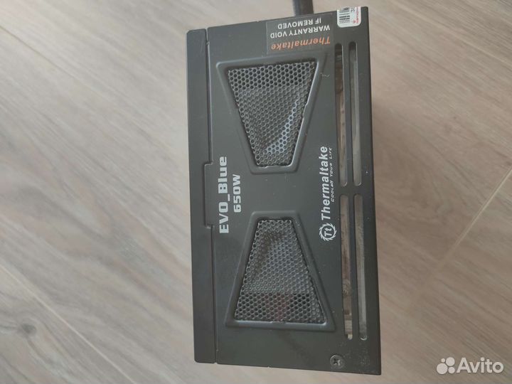 Блок питания Thermaltake Evo Blue 650 W