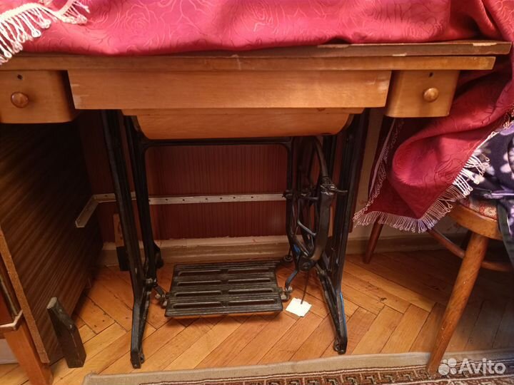 Швейная машинка ножная бу