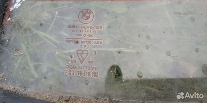 Стекло на легенду bmw
