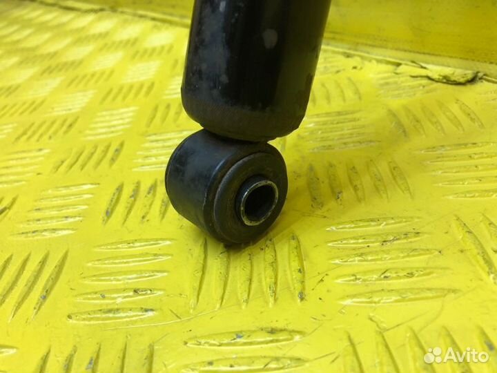 Амортизатор рулевой Jeep Grand Cherokee WJ/WG 4.7