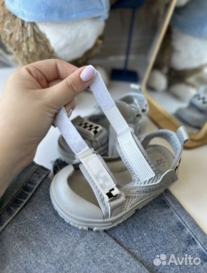 Сандали босоножки для мальчика 21,23,25
