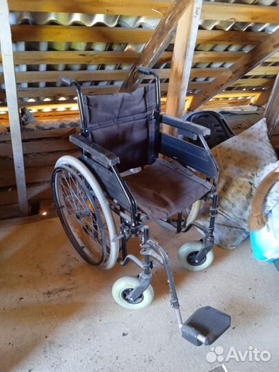 Коляска инвалидная