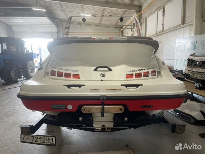 BRP Spidster 200