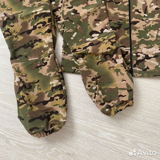 Костюмы летние 