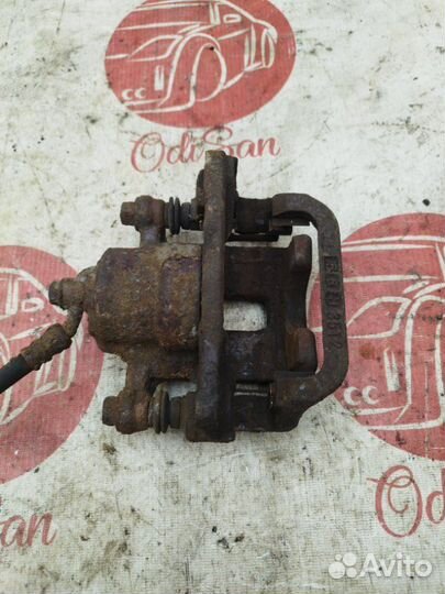 Суппорт тормозной задний правый Nissan Murano Z50