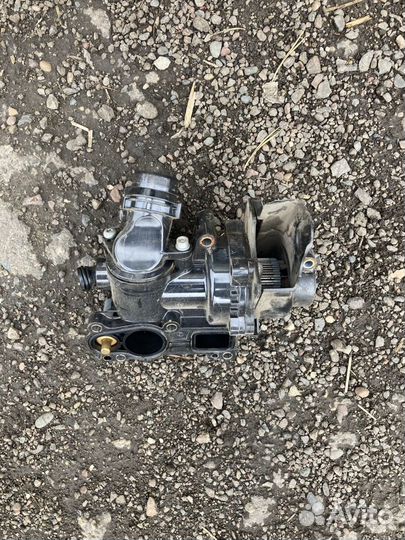 Skoda Octavia A5 помпа 06H121026CC 1.8t CDA