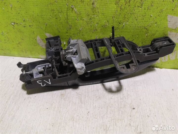 Ручка двери задней наружная левая Ford Focus 2 08