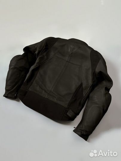 Кожаная куртка Dainese Agile perf. leather jacket