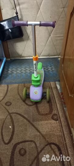 Самокат детский трехколесный с сиденьем