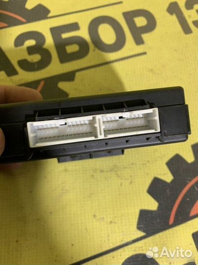 Блок комфорта Kia Rio QL