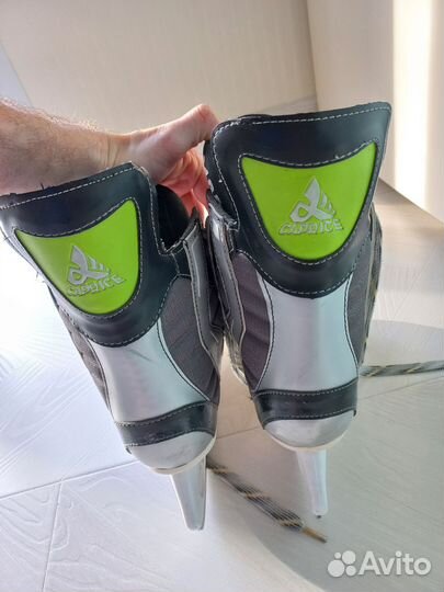 Коньки хоккейные мужские на запчасти