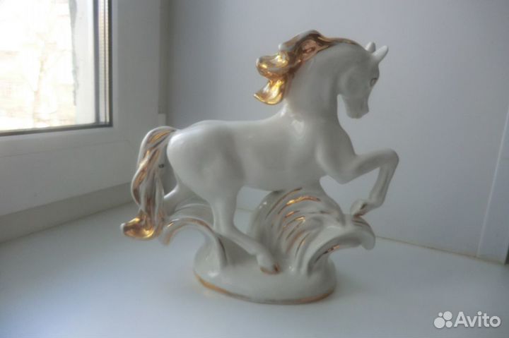 Статуэтка Конь.лфз