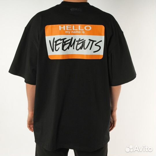 Футболка Vetements