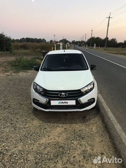 LADA Granta 1.6 МТ, 2017, 180 000 км