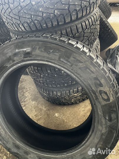 Pirelli Ice Zero 245/55 R19