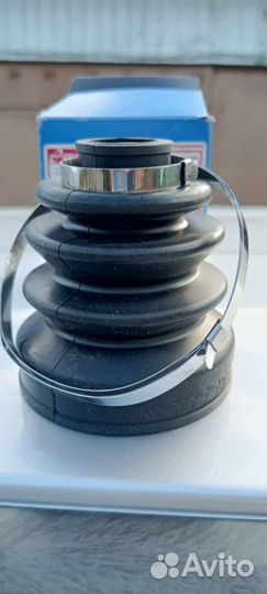 Пыльник шруса Тойота Пассо Сетте