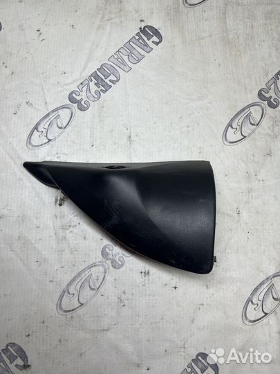 Уголок двери Ford Focus 1