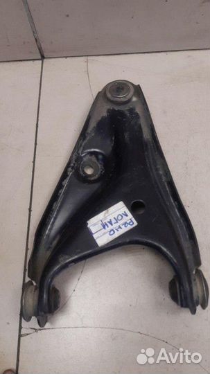 Рычаг подвески передний правый Renault Logan