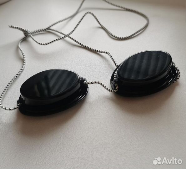 Очки для солярия