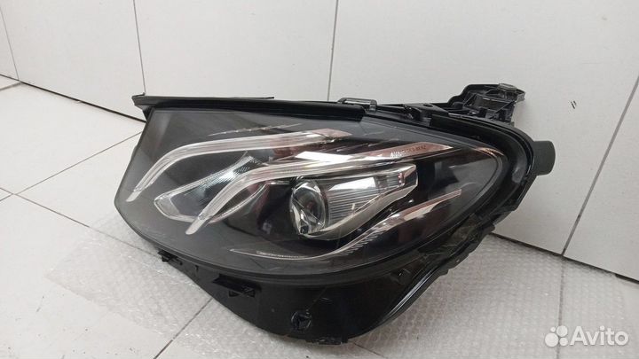 Фара левая Mercedes-Benz E-Class
