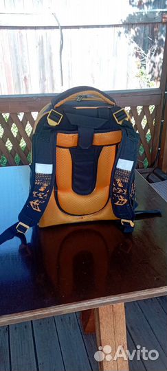 Продам школьный рюкзак