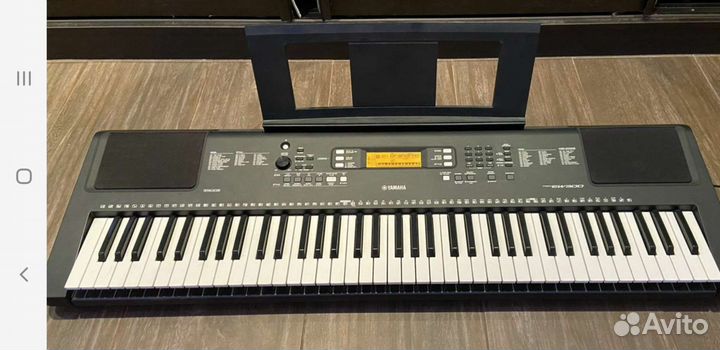 Yamaha PSR-EW300