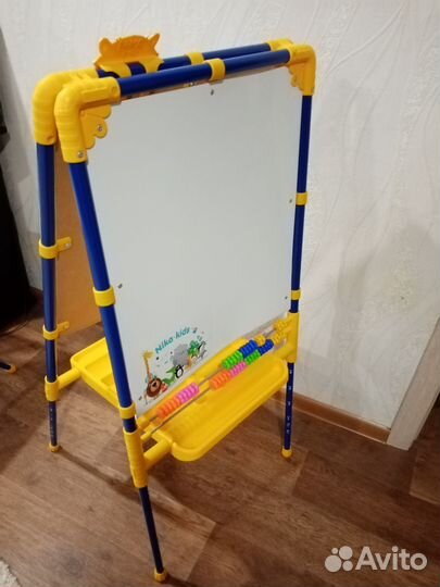 Мольберт детский двухсторонний Nika, стол и стул