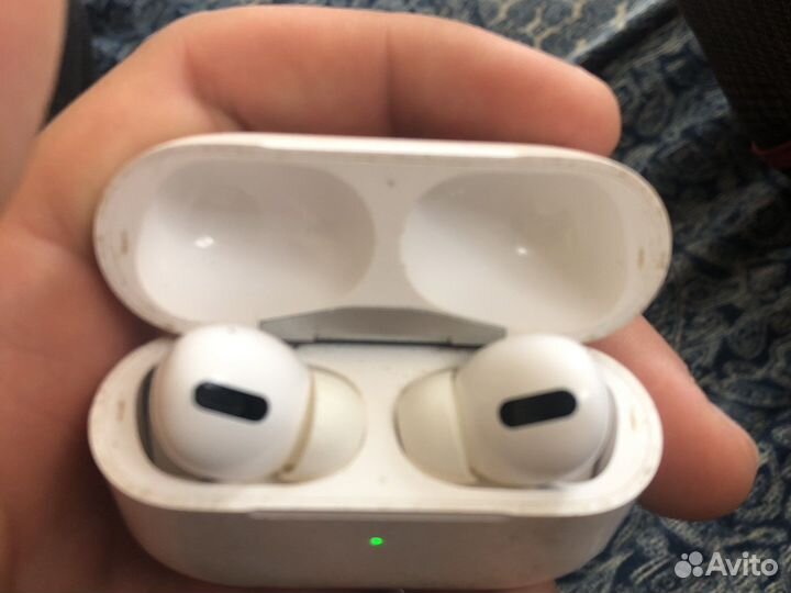 Аирподс про
