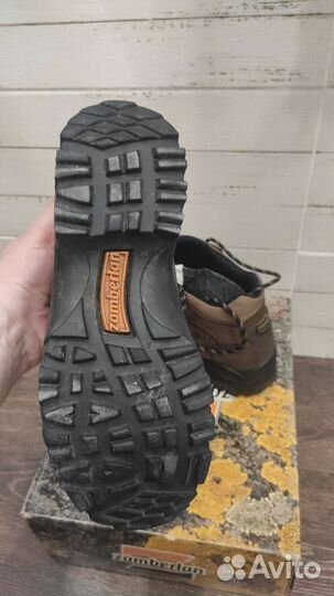 Трекинговые ботинки zamberlan