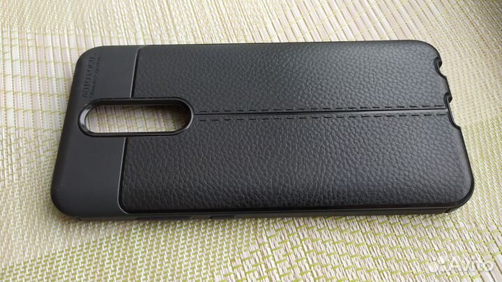 Чехол Xiaomi Redmi 8a + силиконовый