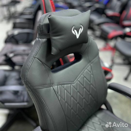 Игровое кресло Zombie Viking 6 Knight B-PU экокожа