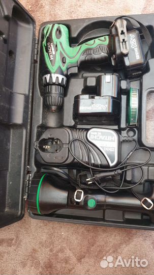 Шуруповерт Hitachi